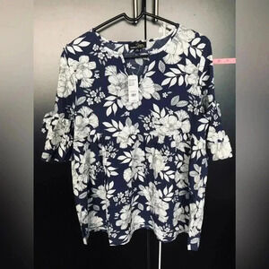 Suzanne Betro Floral V-Neck Flutter 3/4 Sleeve Navy Blue Blouse - S